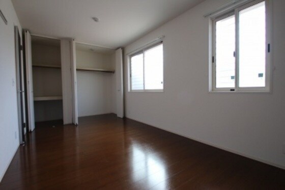 物件内観写真8　(※写真は全て別号室)