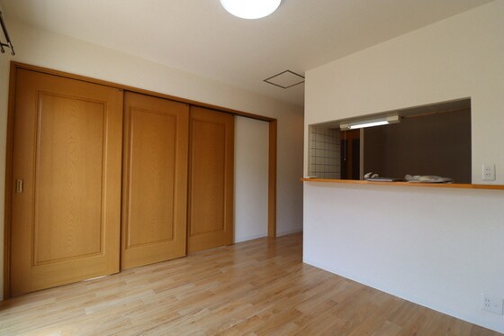 物件内観写真2　(他号室のお写真です)