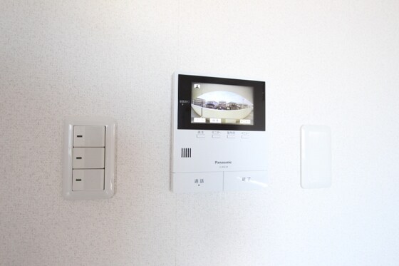 物件内観写真10　(別号室写真です)