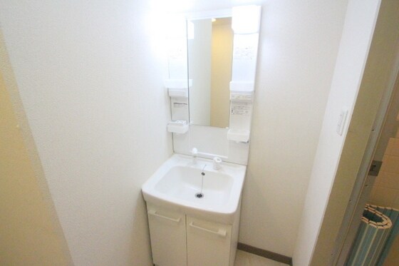 物件内観写真5　(※他号室の写真です)