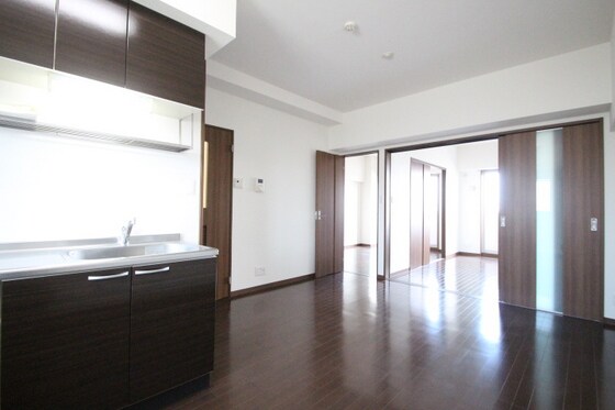 物件内観写真2　(他号室のお写真です)