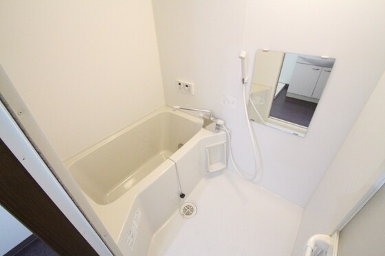 物件内観写真4　(他号室のお写真です)