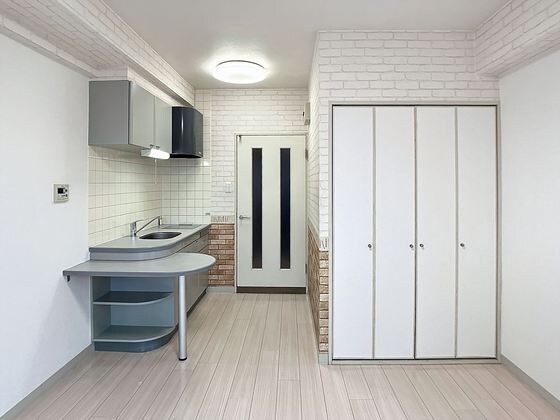 物件内観写真2　(他号室写真です)