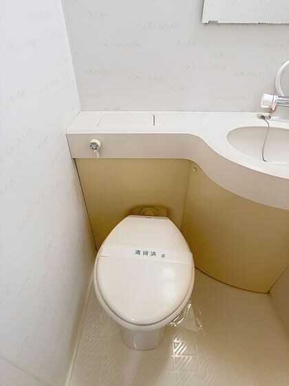 物件内観写真5　(他号室写真です)