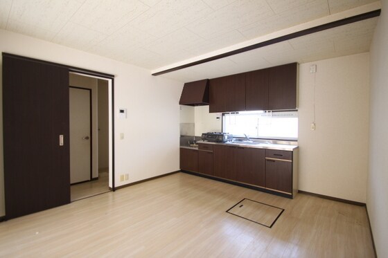 物件内観写真2　(※他号室の写真です)