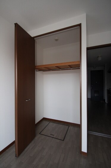 物件内観写真9　(※他号室の写真です)