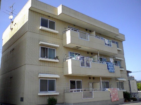 物件外観写真1　(B)