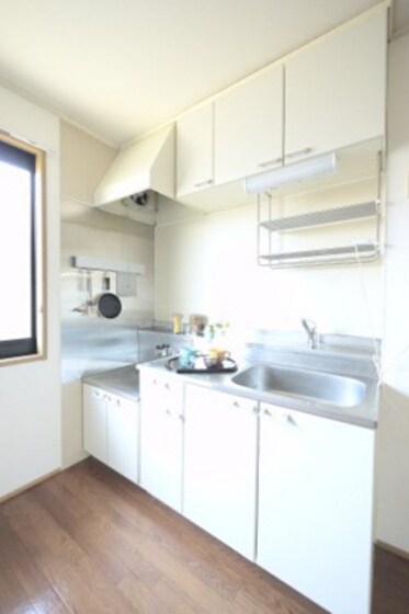 物件内観写真3　(※他号室の写真です)