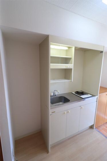 物件内観写真3　(※他号室の写真です)