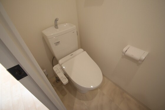 物件内観写真5　(※他号室の写真です。)