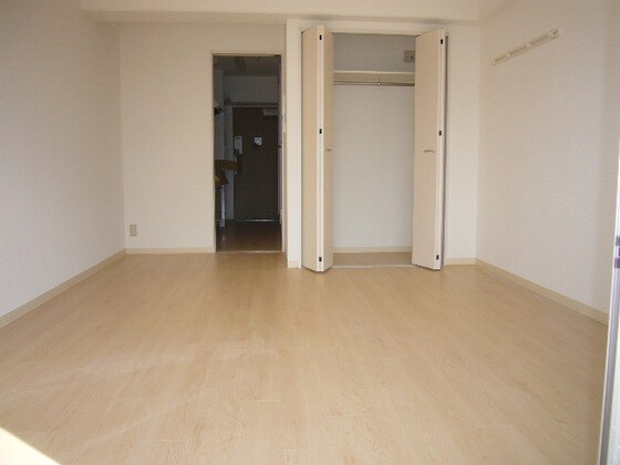 物件内観写真5　(他号室のお写真です)