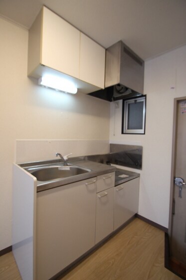 物件内観写真3　(他号室のお写真です)