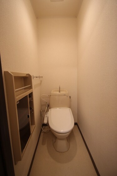 物件内観写真5　(他号室のお写真です)