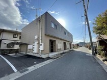 カーサ・パーチェ上東の外観写真