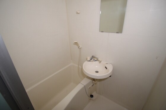 物件内観写真4　(他号室のお写真です)