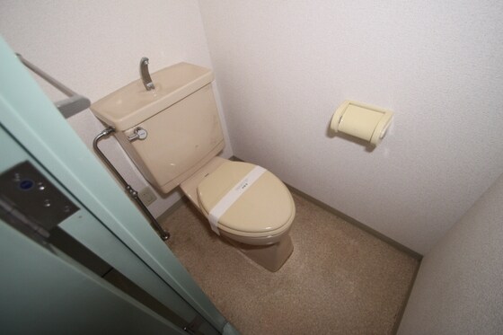 物件内観写真5　(他号室のお写真です)