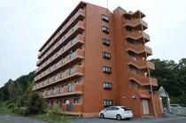 桃の里マンションの外観写真