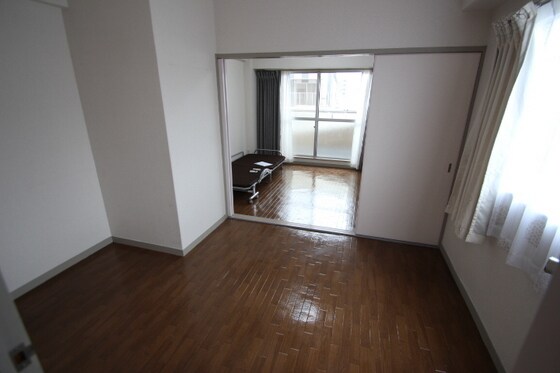 物件内観写真2　(他号室のお写真です)