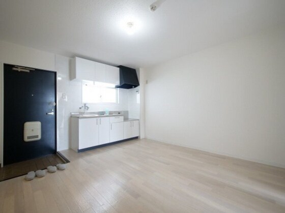 物件内観写真8　(※他号室の写真です)