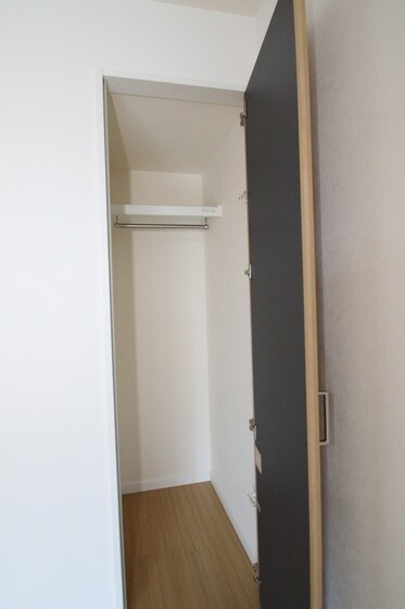 物件内観写真11　(他号室のお写真です。)