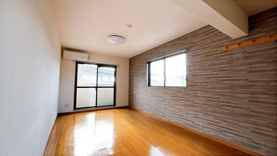 物件内観写真2　(他号室のお写真です)