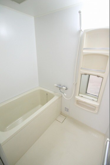 物件内観写真4　(※他号室の写真です)