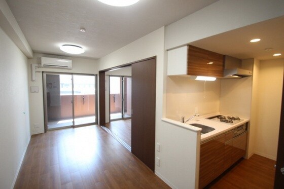 物件内観写真3　(他号室のお写真です)