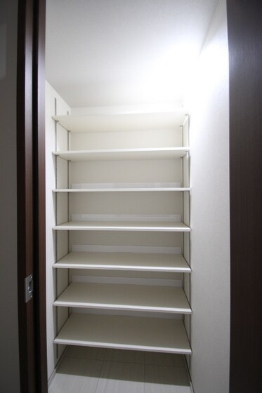 物件内観写真12　(他号室のお写真です)