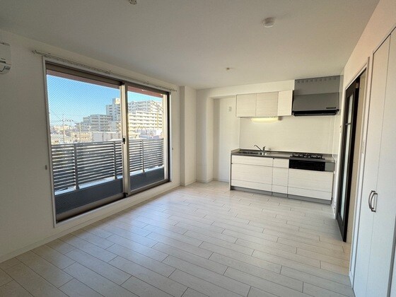 物件内観写真3　(他号室のお写真です)