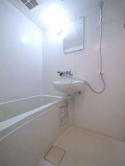 物件内観写真3　(※他号室の写真です)