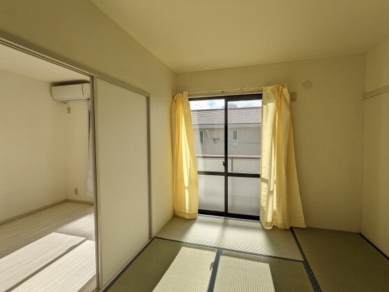 物件内観写真14　(別号室写真です)