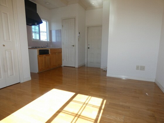 物件内観写真2　(他号室のお写真です)