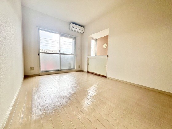 物件内観写真2　(他号室のお写真です)