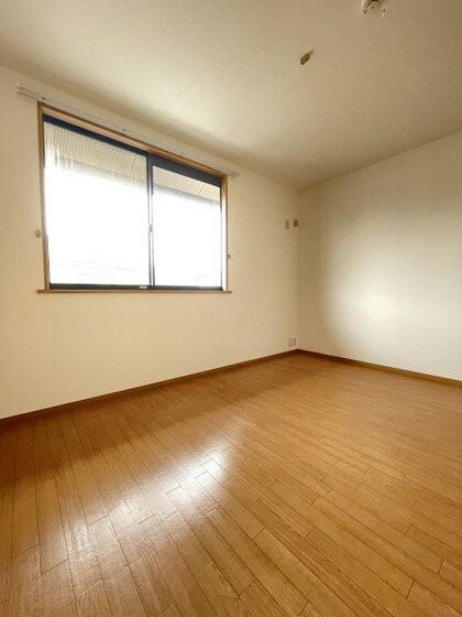 物件内観写真11　(他号室のお写真です)