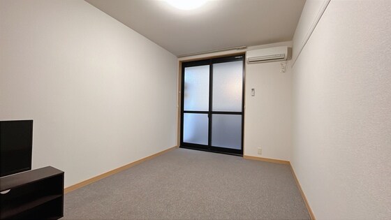 物件内観写真2　(他号室のお写真です)