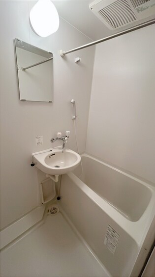 物件内観写真4　(他号室のお写真です)