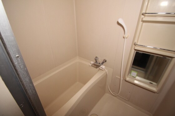 物件内観写真4　(他号室のお写真です)