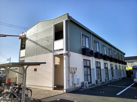 レオパレス元上外観写真