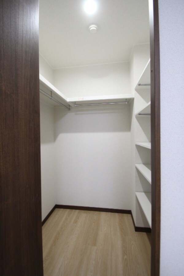 収納(※別号室の写真です)