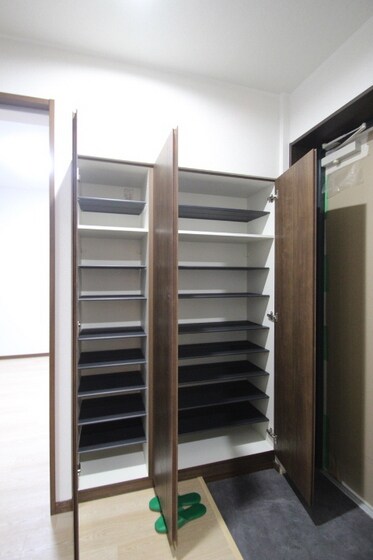 物件内観写真15　(※別号室の写真です)