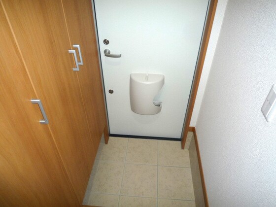 物件内観写真9　(※別号室写真です)