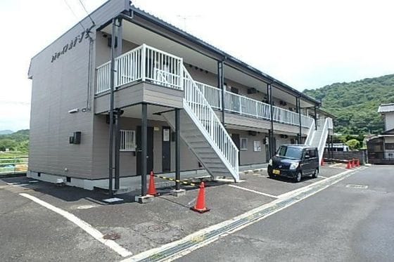 シティハイツカサミアⅡ棟の物件外観写真