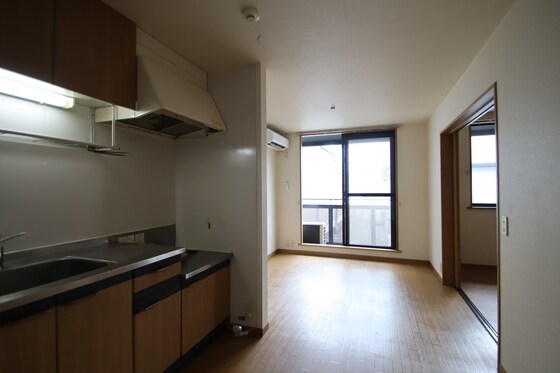 物件内観写真2　(他号室のお写真です)