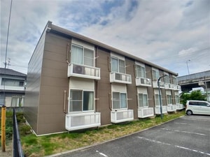 レオパレスemasons外観写真