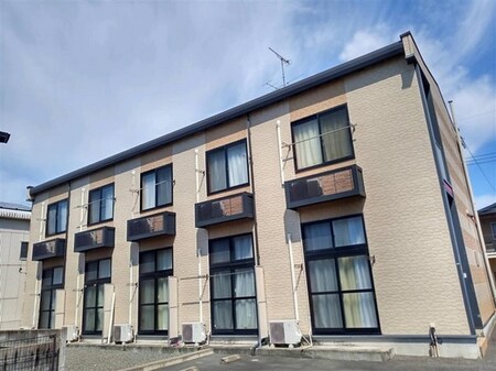 レオパレスエコレアール外観写真