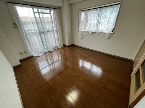 物件内観写真2　(他号室のお写真です)