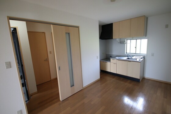 物件内観写真3　(他号室のお写真です)