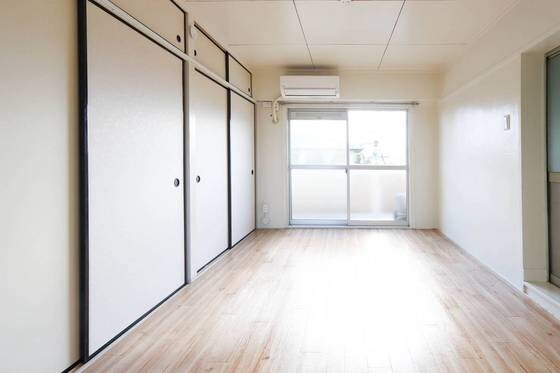 物件内観写真2　(他号室のお写真です)