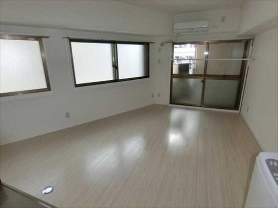 物件内観写真2　(他号室のお写真です)