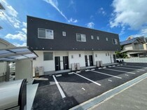 プティーシュシュ雄町の外観写真